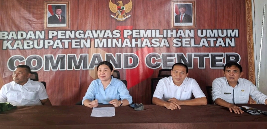 Optimalkan Masa Jeda, Bawaslu Minahasa Selatan Gelar Evaluasi Kinerja di Command Center