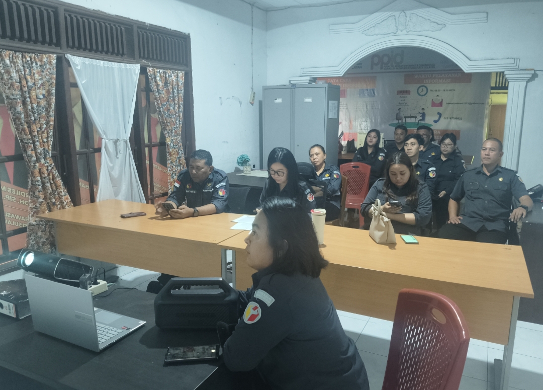 Tampilan kegiatan daring Pekan Konsolidasi Kelembagaan Bawaslu Sulawesi Utara tahun 2026 yang diikuti oleh Bawaslu Kabupaten Minahasa Selatan bersama Bawaslu kabupaten/kota se-Sulut melalui pertemuan virtual.